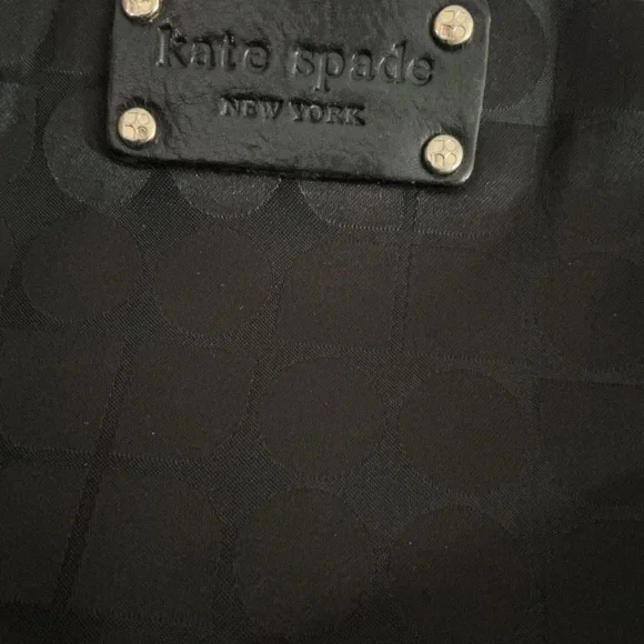 Kate Spade New York Thompson Street shoulder bag - Picture 6 of 9